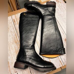 Black Leather Riding Boots